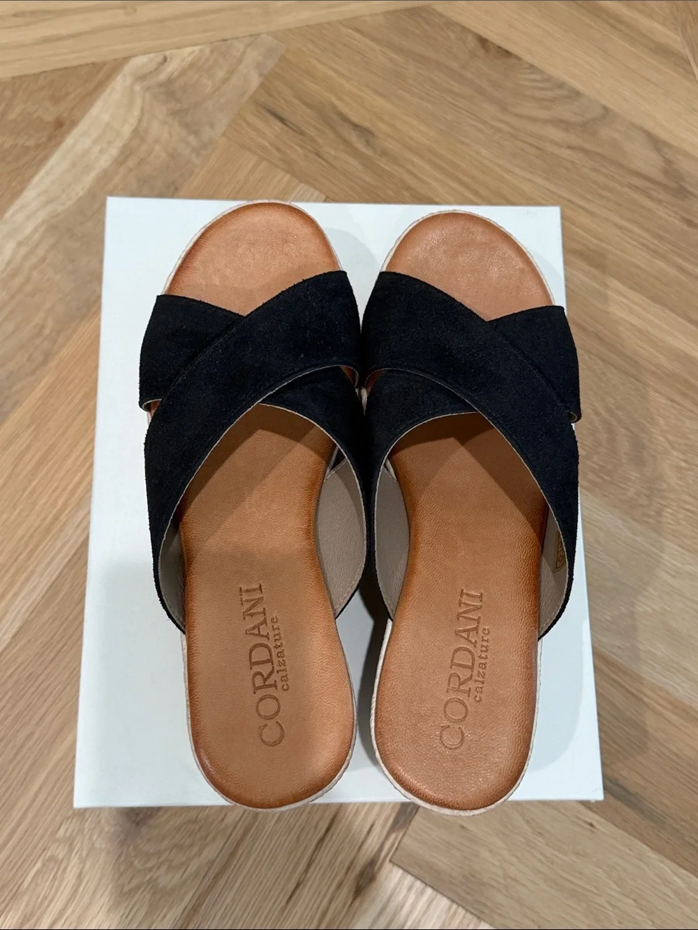 New! Cordani Black Crisscross Espadrille Platform Sandals - Yvonne Camoscio Nero